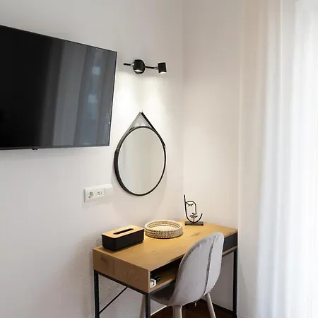 Lejlighed Thaeros 2-bedroom In The Center *