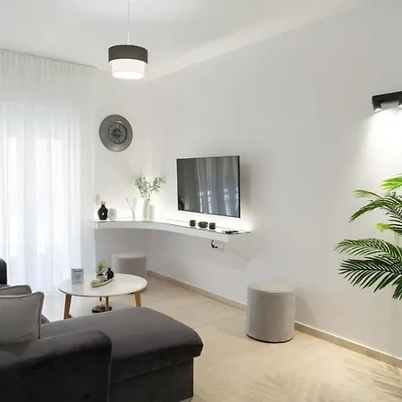 Thaeros 2-bedroom In The Center Rethimno