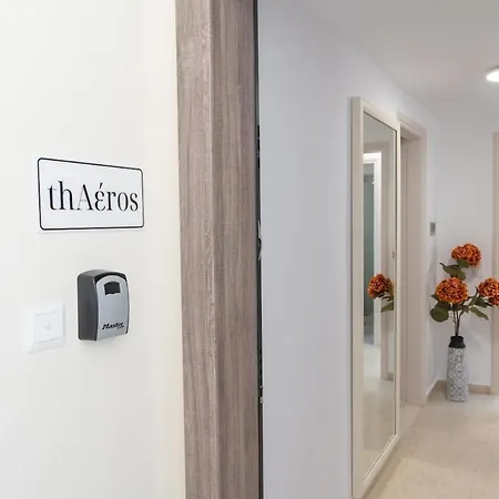 Thaeros 2-bedroom In The Center Rethimno