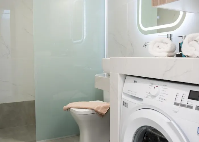 Thaeros 2-bedroom In The Center Апартаменты *