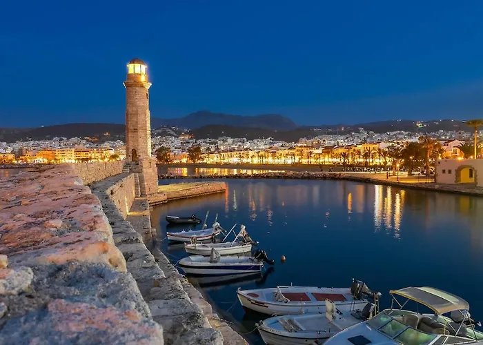 Thaeros 2-bedroom In The Center Апартаменты