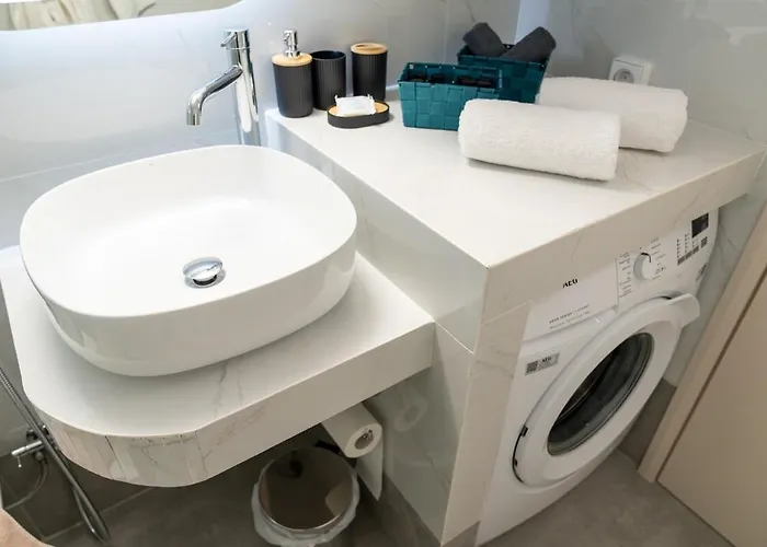 Thaeros 2-bedroom In The Center Apartament